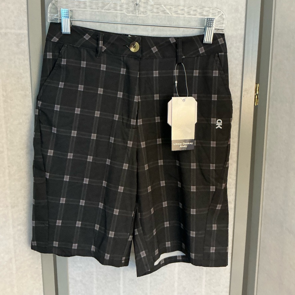 Black and Gray Women’s Golf Shorts
